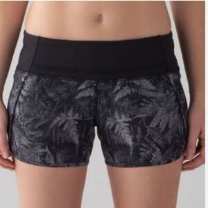 Lululemon Run Times Short 4-way Stretch 4"
Kindred Spirit Black Multi Bl…